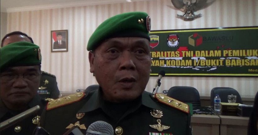 Anggota TNI Dilarang Buat Status Dukungan Pilkada di Medsos