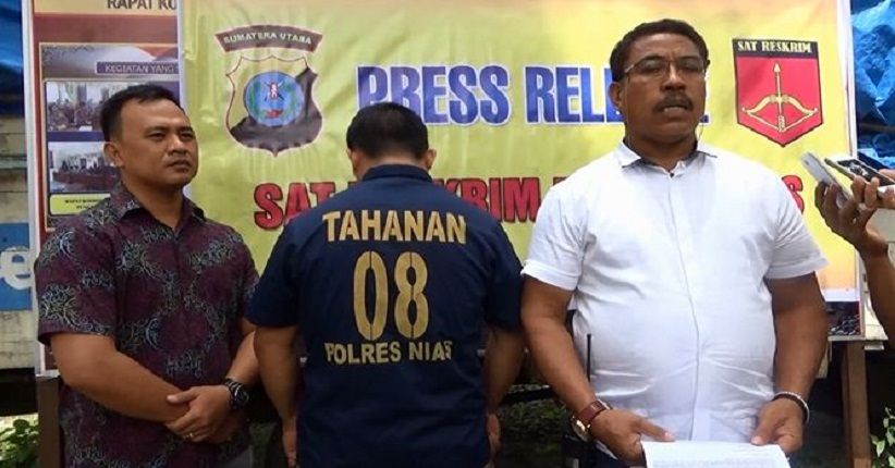 Selundupkan Ratusan Kayu, Oknum Kepala Desa Ditangkap