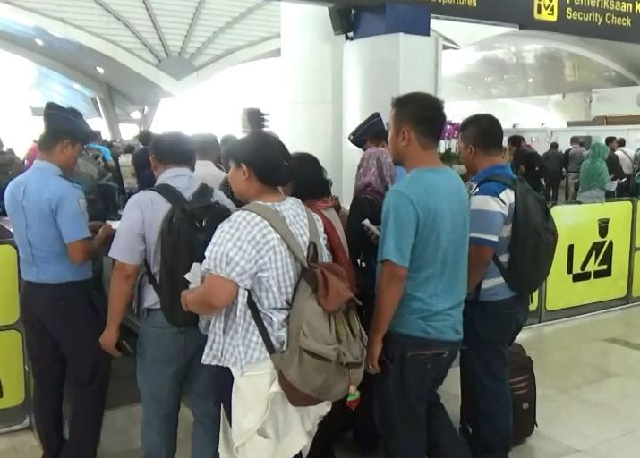 Ditabrak Mobil, Pesawat Silk Air Tunda Penerbangan ke Singapura