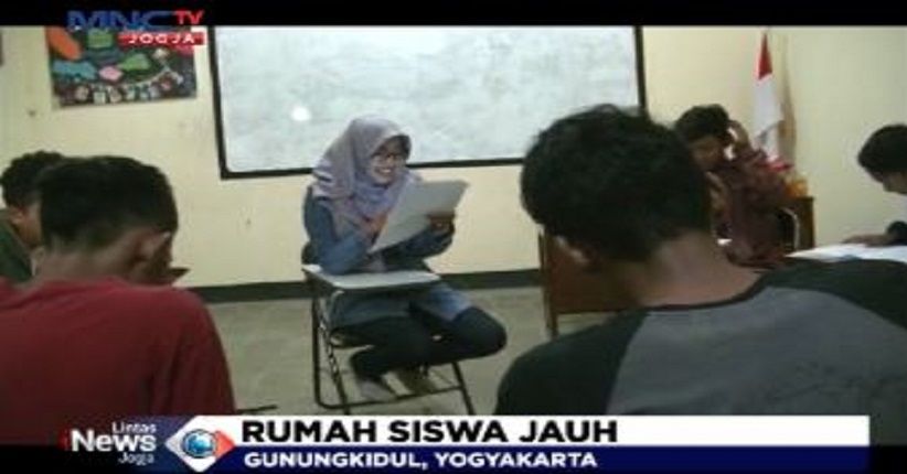 Demi Ikut UNBK, Siswa SMK Kesehatan Wonosari Nginap di Sekolah