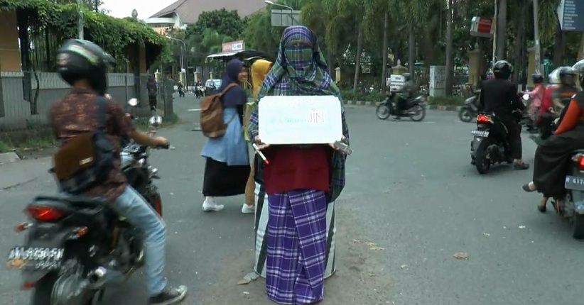 title Sultan Minta Rektor UIN Yogya Pertimbangkan Lagi Larangan Bercadar Sultan Minta Rektor UIN Yogya Pertimbangkan Lagi Larangan Bercadar