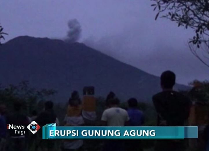 Petugas Vulkanologi Tingkatkan Pemantauan Gunung Agung