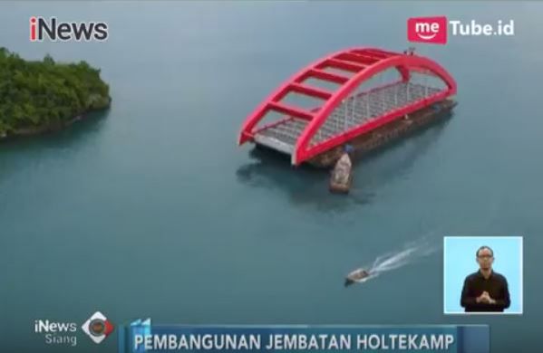 Jembatan Holtekamp, Membentang Megah di Teluk Youtefa