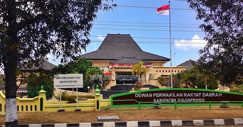title Ada Pergeseran Anggaran, Jadikan Hubungan Bupati dan DPRD Kulonprogo Kurang Harmonis Ada Pergeseran Anggaran, Jadikan Hubungan Bupati dan DPRD Kulonprogo Kurang Harmonis