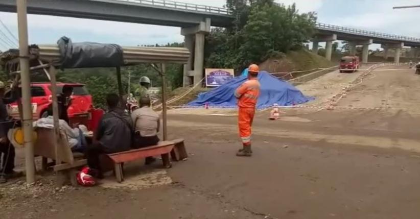 Insiden Helikopter Jatuh, 1 Tewas, 6 Pekerja Tiongkok Selamat