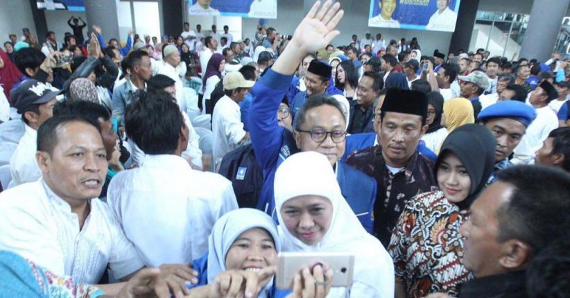 title Zulkifli Hasan Yakin PAN Bawa Khofifah-Emil Menang di Atas 7 Persen Zulkifli Hasan Yakin PAN Bawa Khofifah-Emil Menang di Atas 7 Persen