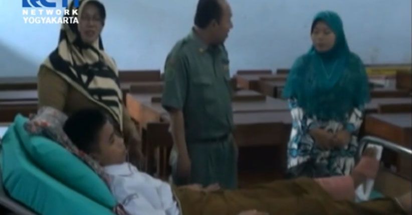 Kaki dan Tangan Patah, Peserta UNBK SMP di Bantul Nginap di Sekolah