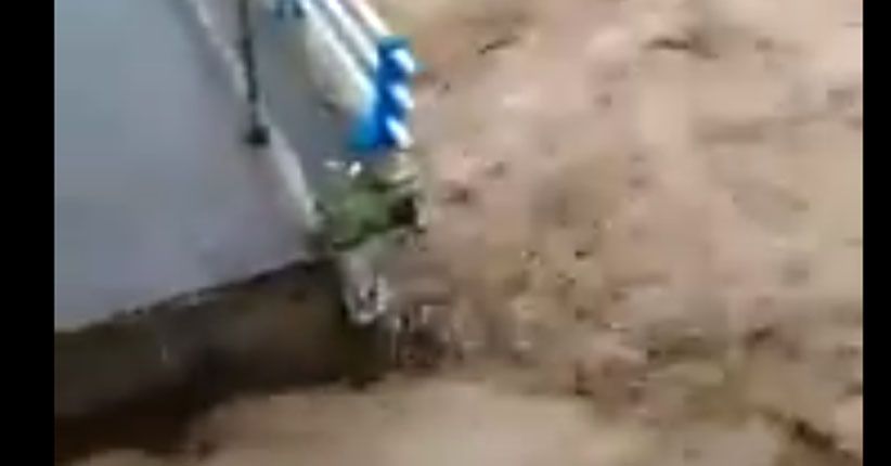 title Banjir Bandang Terjang Bumiayu, Ribuan Rumah Terendam, Jembatan Putus Banjir Bandang Terjang Bumiayu, Ribuan Rumah Terendam, Jembatan Putus