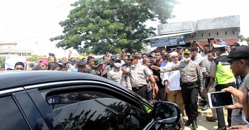 Kunjungi Korban Ledakan Sumur Minyak, Rombongan Kemsos Dihadang Warga