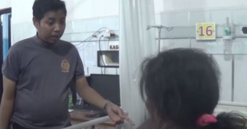 title Bocah 5 Tahun Kritis Diseret dan Dipukuli Ayahnya saat Mabuk Miras Bocah 5 Tahun Kritis Diseret dan Dipukuli Ayahnya saat Mabuk Miras