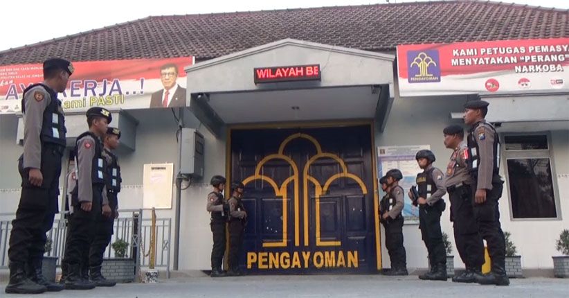 Antisipasi Penyerangan Napi Teroris, Lapas Jombang Dijaga Ketat Polisi