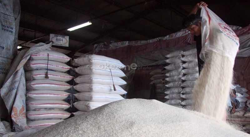 Diduga Mengoplos Beras Bersubsidi, Gudang Beras di Ngawi Diamankan
