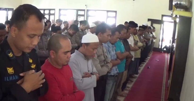 Polresta Madiun Salat Gaib untuk Korban Kerusuhan di Mako Brimob