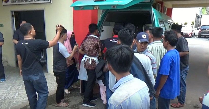 title Mahasiswi Kebidanan di Palembang Tewas dengan Luka Jeratan di Leher Mahasiswi Kebidanan di Palembang Tewas dengan Luka Jeratan di Leher