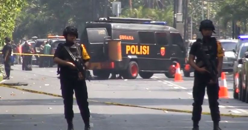Mabes Polri Bentuk 3 Tim Tangani Teror Bom Gereja di Surabaya