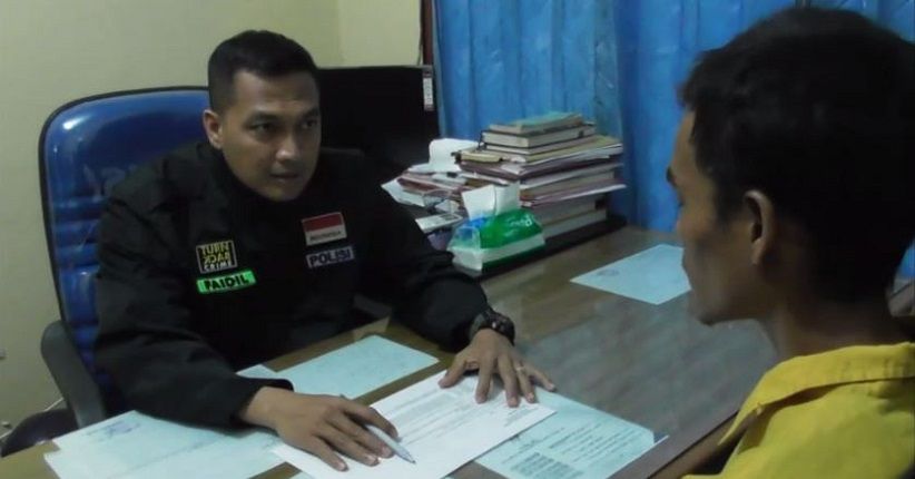 Anak Tega Tikam Ibunya karena Dilempar Kulit Pisang