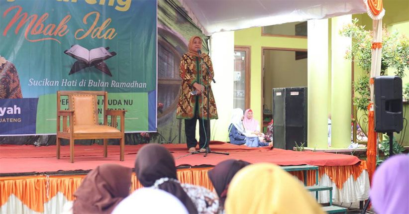 title Ida Fauziyah Ajak Kaum Perempuan di Jateng Tak Jauhi Politik Ida Fauziyah Ajak Kaum Perempuan di Jateng Tak Jauhi Politik