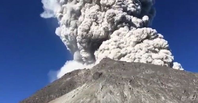 Gunung Merapi Kembali Meletus, Masyarakat Diminta Antisipasi Hujan Abu