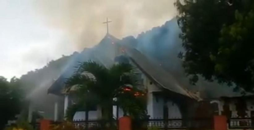 Diduga Korsleting Listrik, Gereja Sion di Gorontalo Terbakar