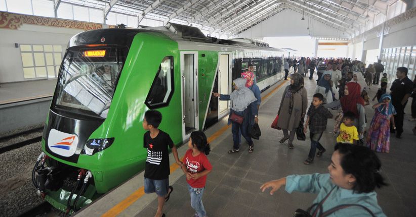 Diresmikan Jokowi, Tiket KA Bandara Minangkabau Rp10 Ribu
