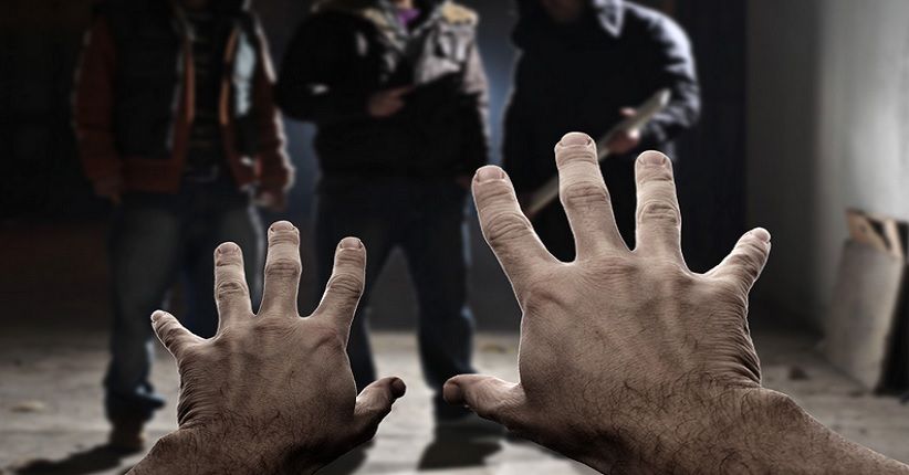 Kompak Keroyok Tetangga hingga Babak Balur, Bapak dan Anak Ditangkap Polisi