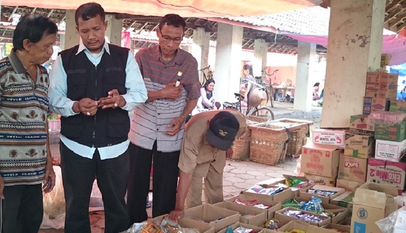 title Waspada, Obat Ilegal Kembali Beredar di Pasar Tradisional Kulonprogo Waspada, Obat Ilegal Kembali Beredar di Pasar Tradisional Kulonprogo