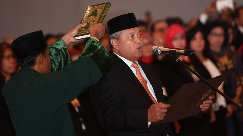 Perry Warjiyo Resmi Menjabat Gubernur Bank Indonesia - Bagian 4