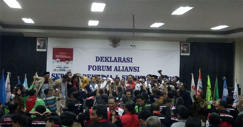 Serikat Buruh dan Pekerja se-Jatim Bulat Mendukung Khofifah-Emil