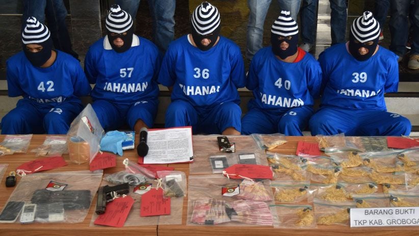 Polda Jateng Ungkap Kasus Perampokan Perhiasan Emas Senilai Rp4,7 M - Bagian 2