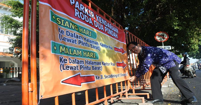 title Tata Kawasan Nol Kilometer, Depan Kantor Pos Yogyakarta Steril Parkir Tata Kawasan Nol Kilometer, Depan Kantor Pos Yogyakarta Steril Parkir