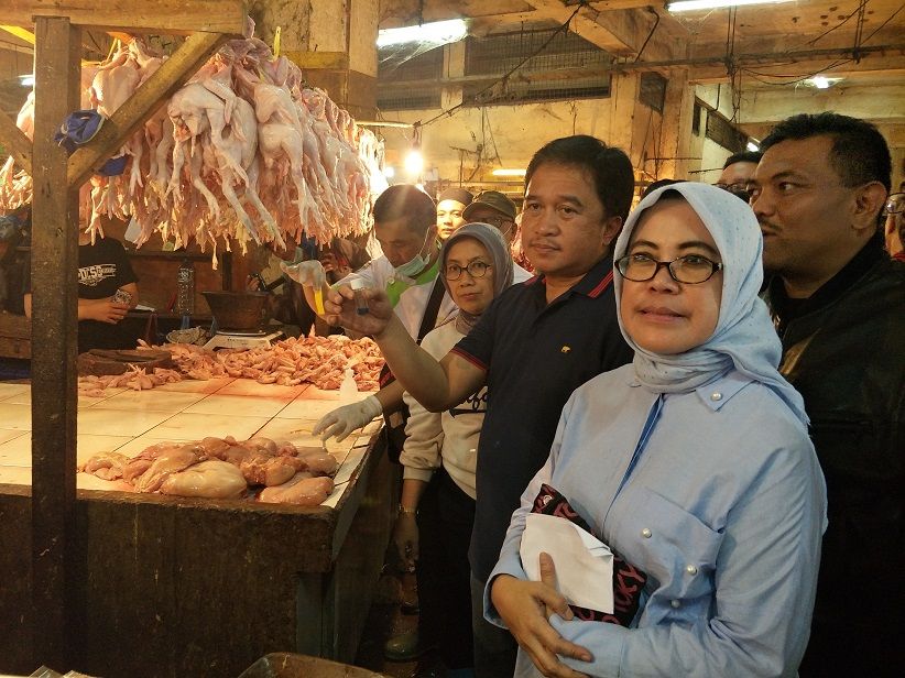 Harga Daging Ayam di Kota Bandung Capai Rp40.000 Per Kilogram