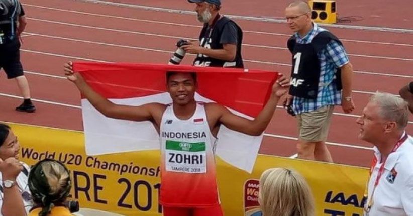 Zohri Sering Berlari di Pantai Telanjang Kaki karena Tak Punya Sepatu