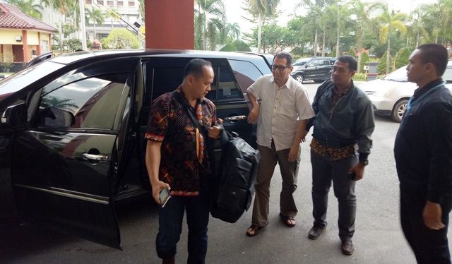 title Kasus P2SEM Jalan di Tempat, Kejati Belum Tetapkan Tersangka Baru Kasus P2SEM Jalan di Tempat, Kejati Belum Tetapkan Tersangka Baru