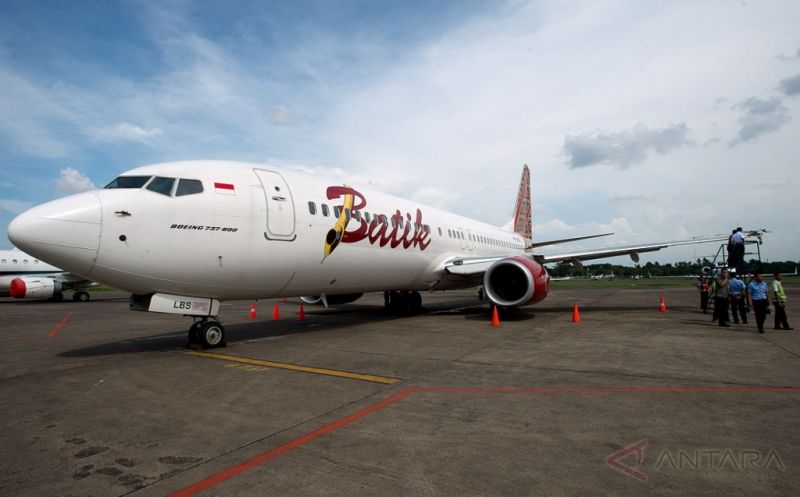 title Bercanda Bawa Bom, Penumpang Batik Air di Bandara El Tari Diamankan Bercanda Bawa Bom, Penumpang Batik Air di Bandara El Tari Diamankan