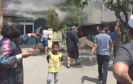 2 Rumah Dinas Kepolisian di Makassar Ludes Dilalap Si Jago Merah