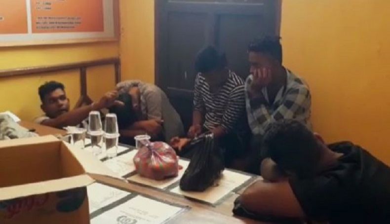 Tak Miliki Dokumen, 7 WNA Ditangkap Polisi di Pelabuhan Nusantara Raha