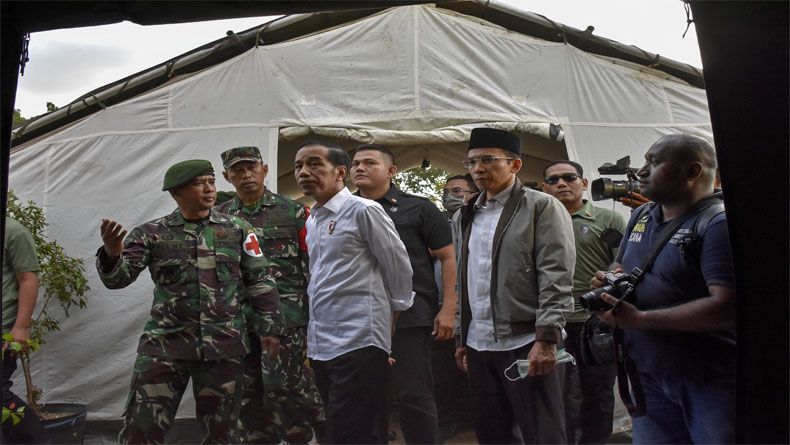 title Presiden Instruksikan TNI Tangani Wilayah Gempa yang Masih Terisolasi Presiden Instruksikan TNI Tangani Wilayah Gempa yang Masih Terisolasi