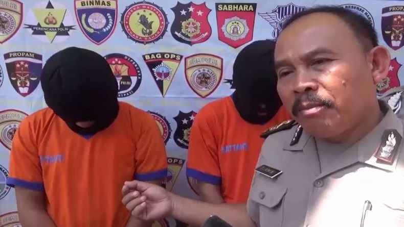 Mobil Lecet Kena Serempet, 2 Pria di Pacitan Aniaya Pegawai Minimarket