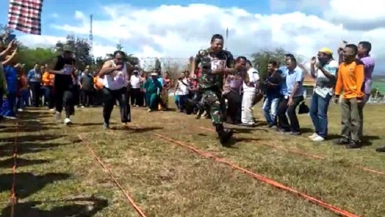 Semarak HUT RI di TTU, Bupati dan Kapolres-Dandim Lomba Balap Lari