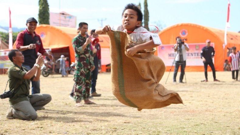 Foto-Foto: Keceriaan Anak Korban Gempa Lombok Lomba Agustusan