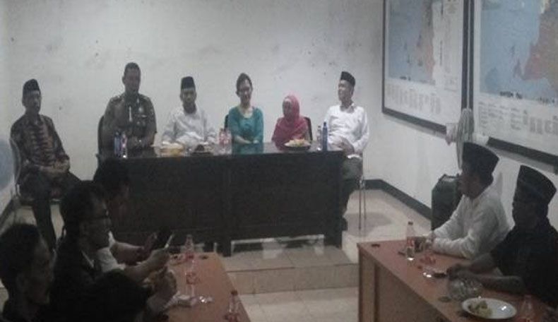 Jadi Tersangka, Ratu Kerajaan Ubur-Ubur Terancam 6 Tahun Penjara