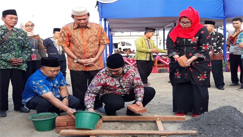 Warga Penolak Bandara NYIA di Masjid Al Hidayah Diminta Segera Pindah