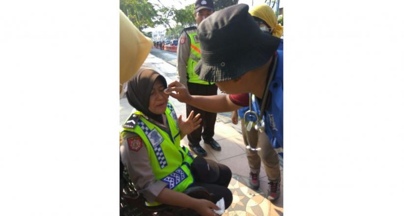 Peserta Deklarasi #2019GantiPresiden Serang Polisi, 1 Polwan Terluka