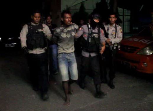 Anggota Kriminal Bersenjata yang Ditembak Mati Lempar Granat ke Polisi