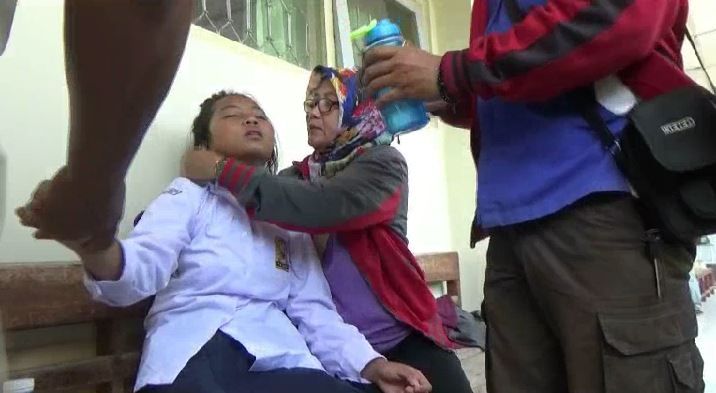 Siswa SMP Negeri 1 Wates Kesurupan Massal Usai Upacara Bendera