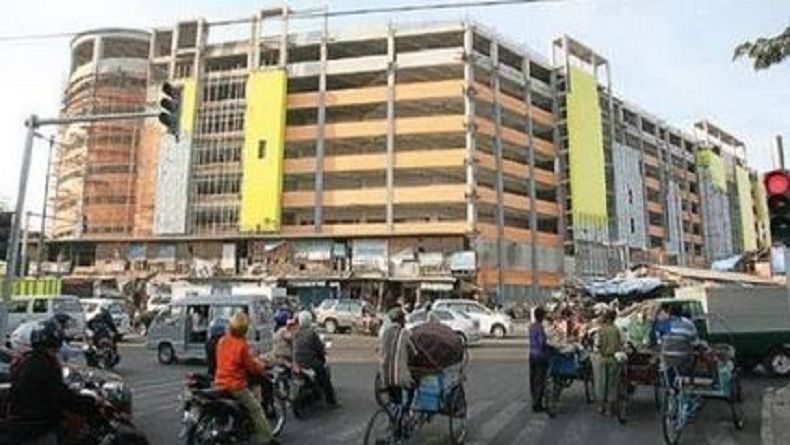 Pedagang Minta Risma Keluarkan Izin Operasional Pengelolaan Pasar Turi