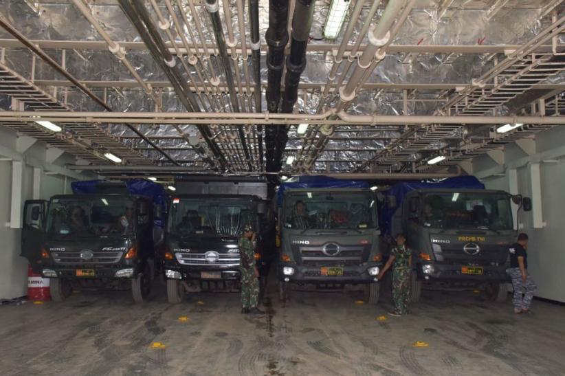 Percepat Pembersihan Puing Bangunan, TNI Kirim Alat Berat ke Lombok