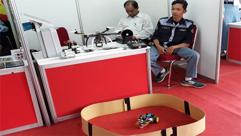 Ratusan Pelajar Beradu Kreasi Teknologi Robotik di Yogyakarta