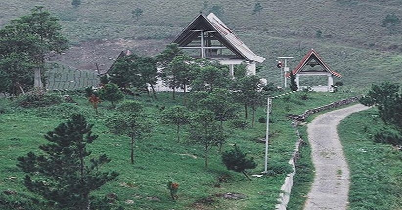 Mengintip Danau Toba di Puncak Pusuk Buhit Samosir, Mirip ...