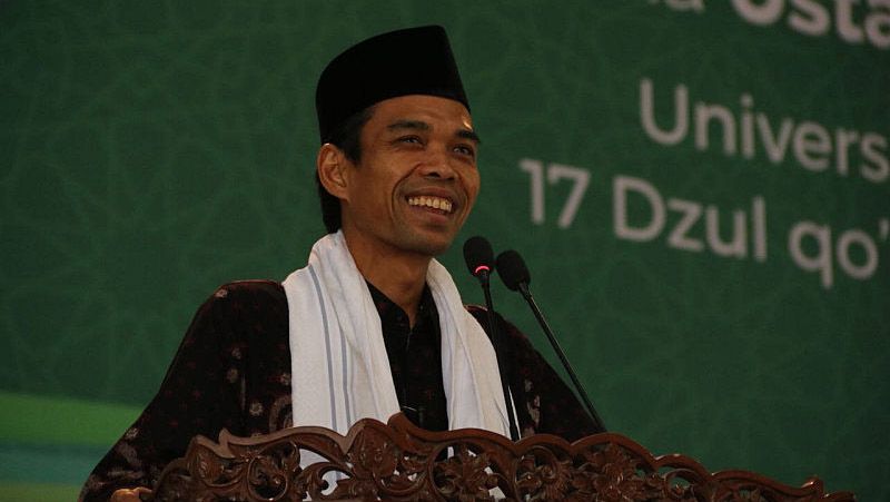title Penghina Ustaz Abdul Somad di Medsos akan Dikenai Sanksi Adat Penghina Ustaz Abdul Somad di Medsos akan Dikenai Sanksi Adat